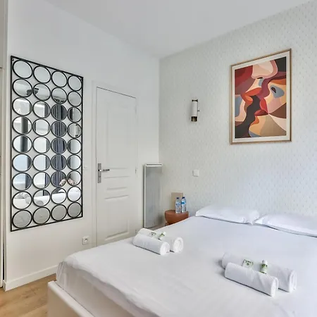 Au Coeur Des Batignolles *