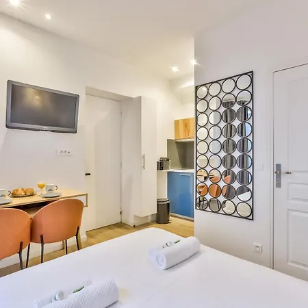 Lejlighed Au Coeur Des Batignolles *