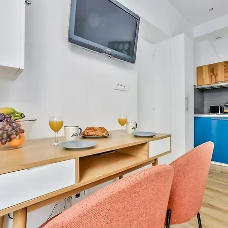 Au Coeur Des Batignolles