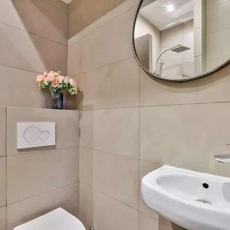 Au Coeur Des Batignolles Tatil Evi *