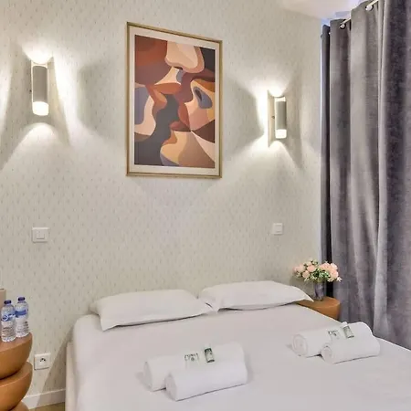 Au Coeur Des Batignolles Tatil Evi *