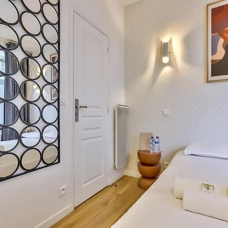 Au Coeur Des Batignolles Tatil Evi